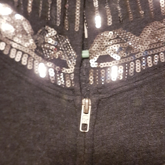 ●Sale●PINK Victoria's Secret Hoodie - Picture 9 of 16